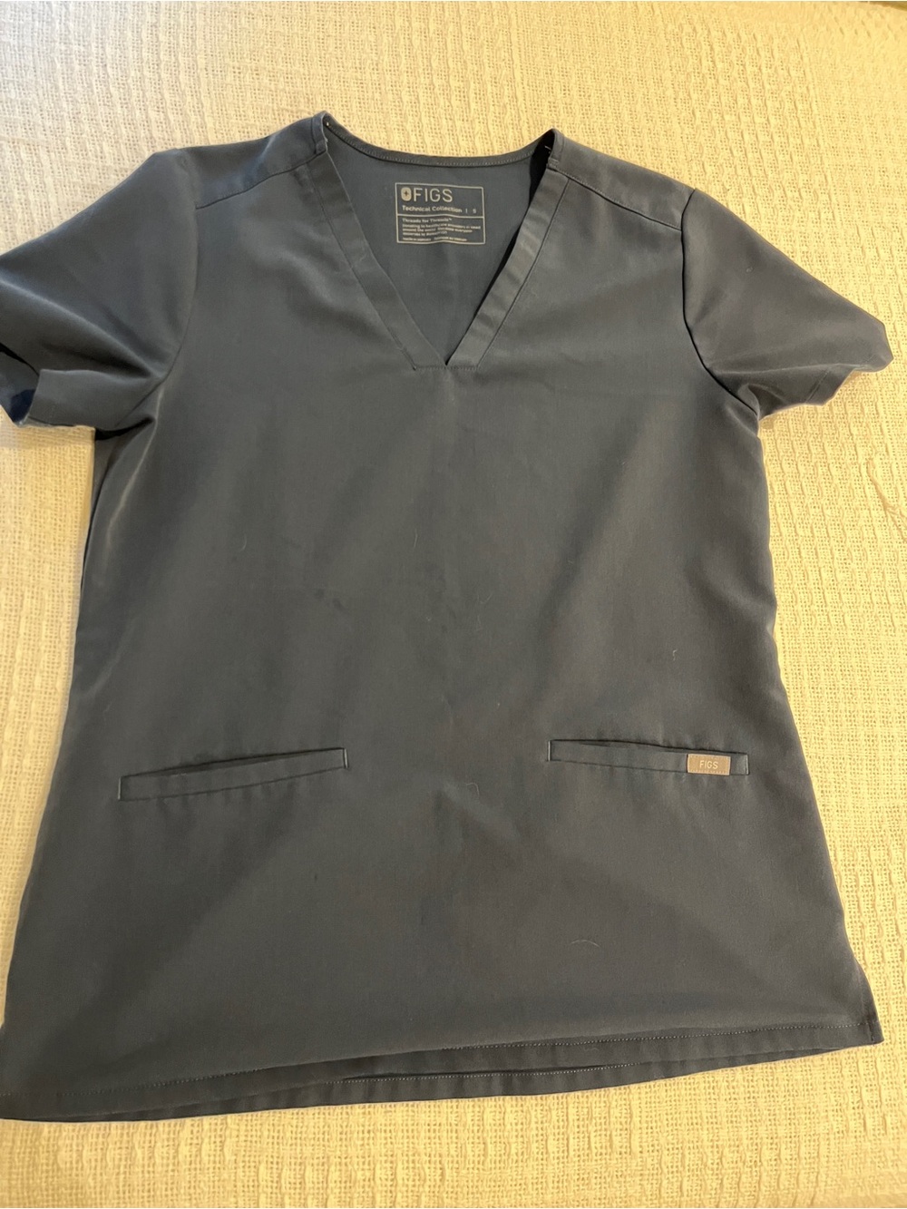 Figs women’s Casma scrub top